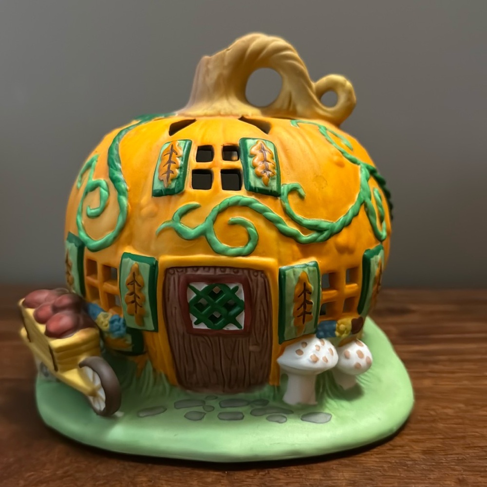 PartyLite Pumpkin Patch Tealight House Candle Holder Holiday P7303 Retired MINT
